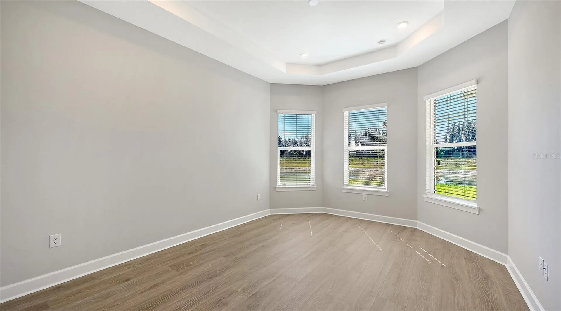10248 Silent Night Lane Sarasota FL 34241