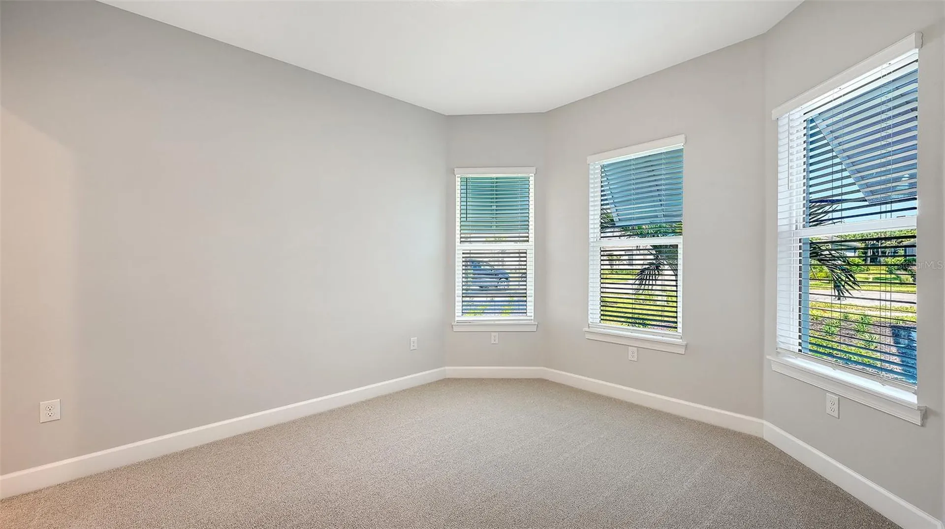 10248 Silent Night Lane Sarasota FL 34241