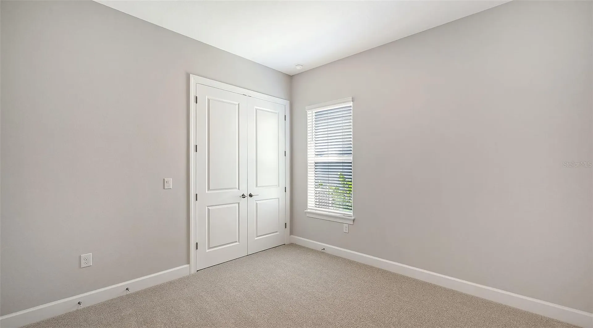 10248 Silent Night Lane Sarasota FL 34241