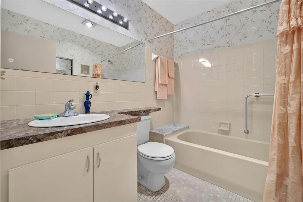 2222 Americus Boulevard N Clearwater FL 33763