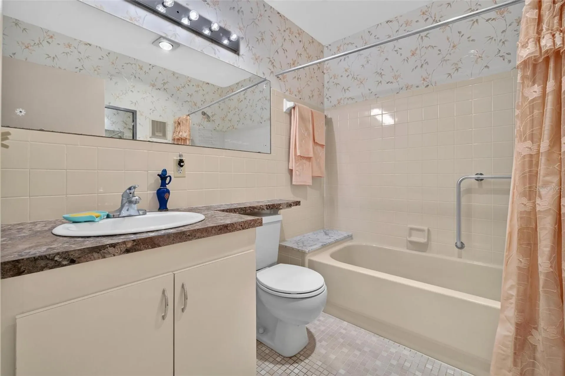2222 Americus Boulevard N Clearwater FL 33763