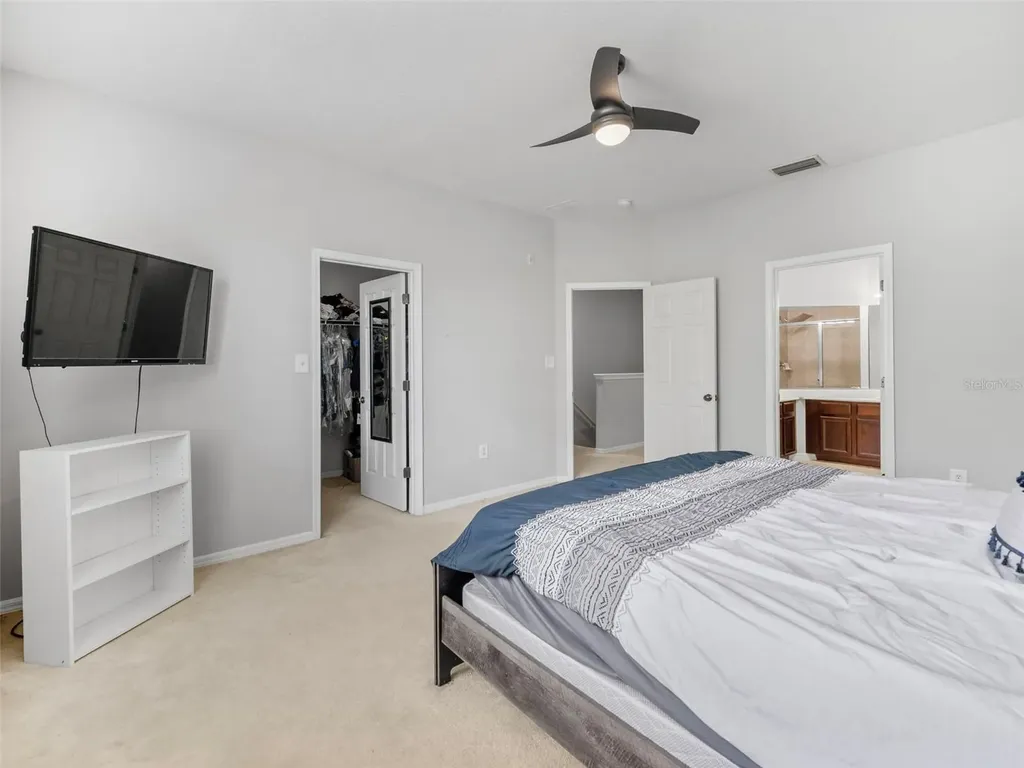 3831 Parkridge Circle Sarasota FL 34243