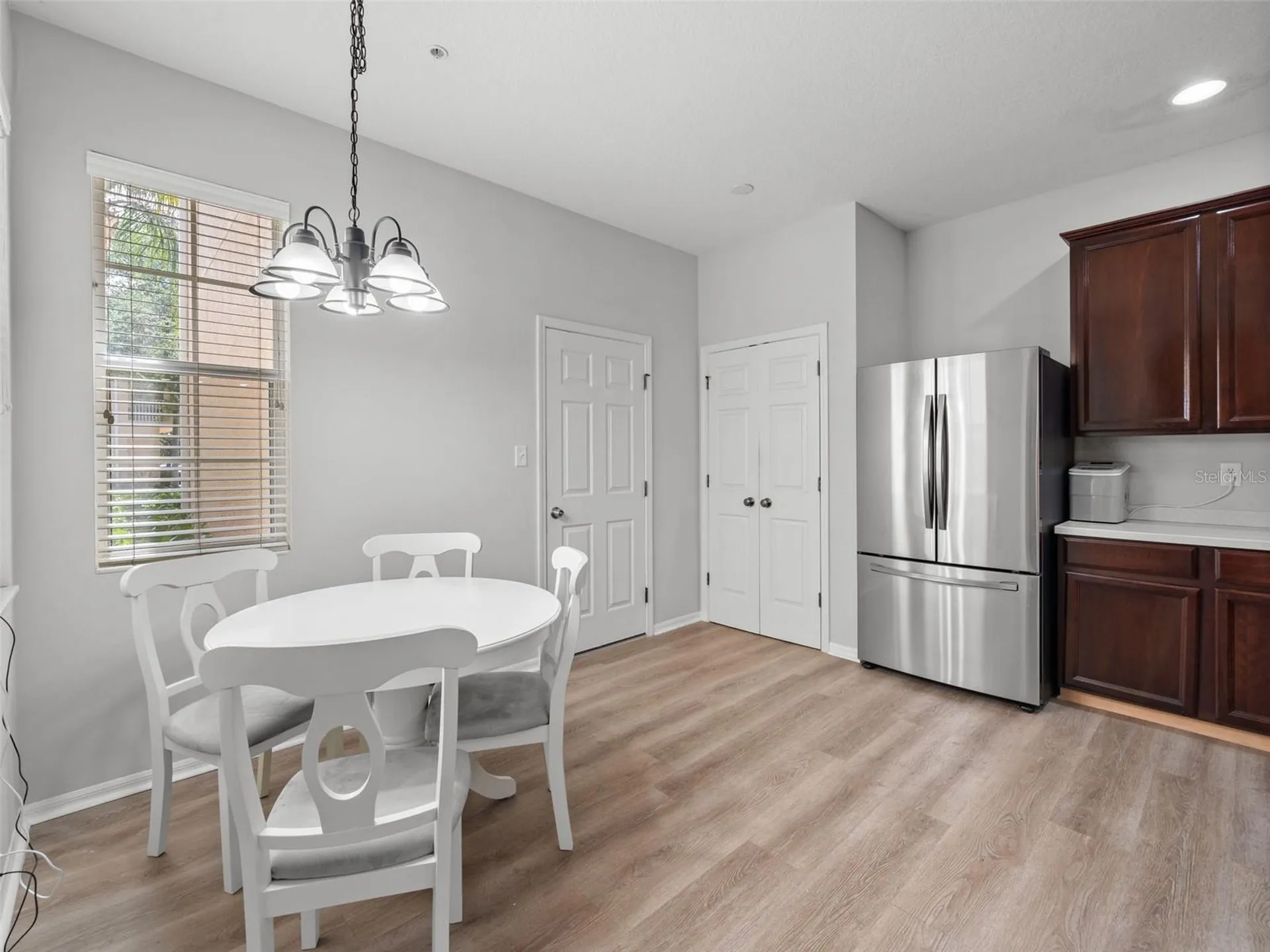 3831 Parkridge Circle Sarasota FL 34243