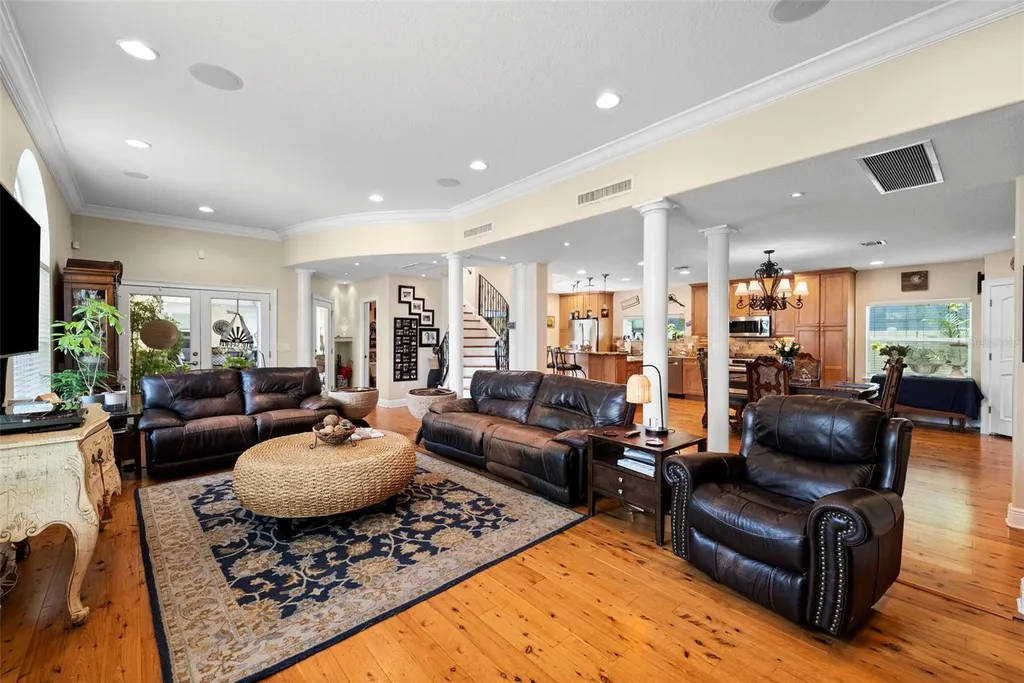 4106 W San Miguel Street Tampa FL 33629