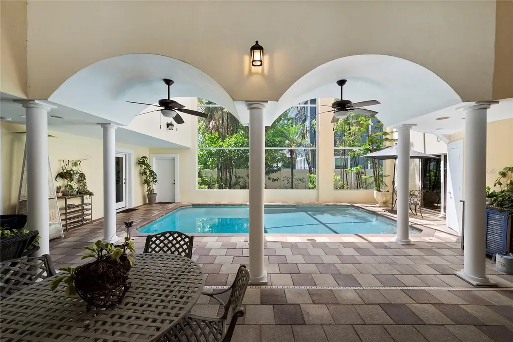 4106 W San Miguel Street Tampa FL 33629