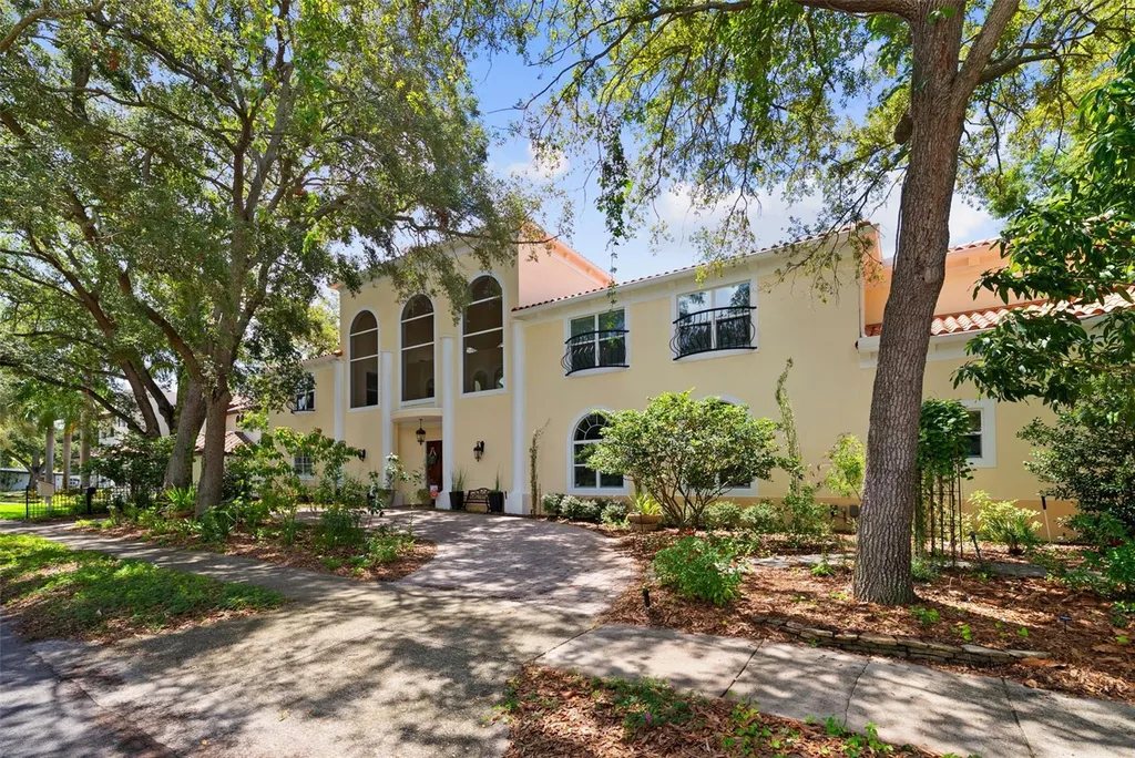 4106 W San Miguel Street Tampa FL 33629