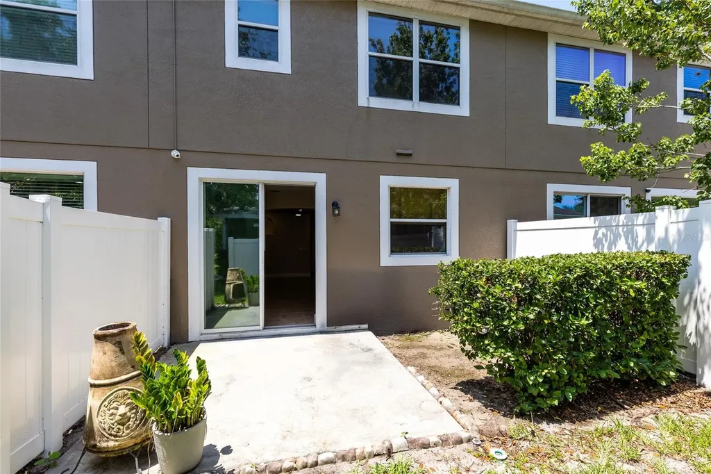9625 Silver Buttonwood Street Orlando FL 32832