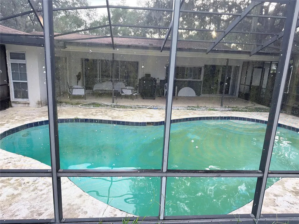 5126 Rolling Hills Court Tampa FL 33617