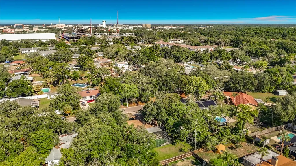 5126 Rolling Hills Court Tampa FL 33617