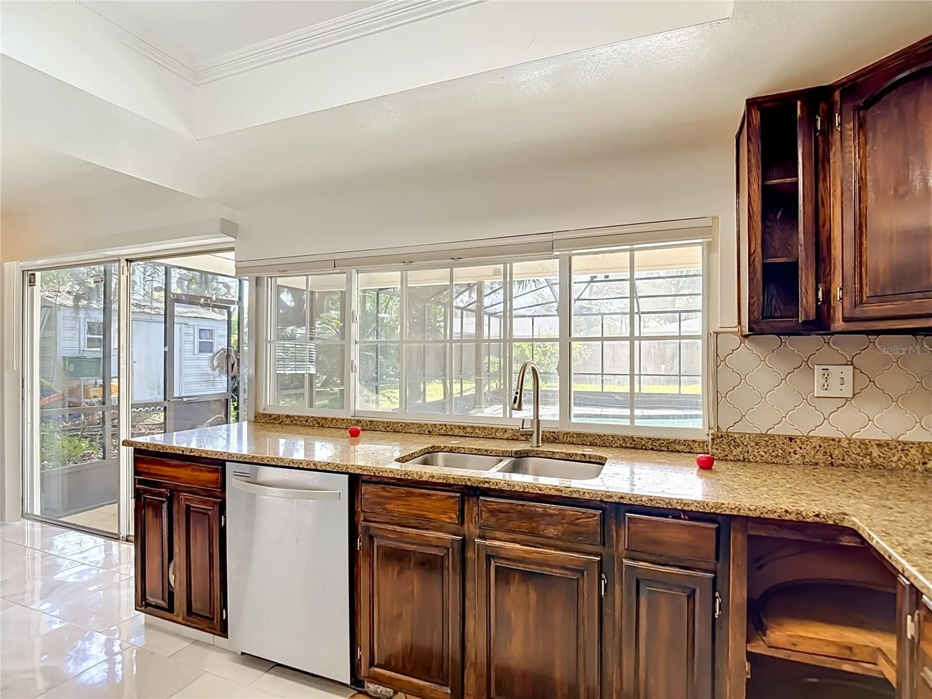 5126 Rolling Hills Court Tampa FL 33617