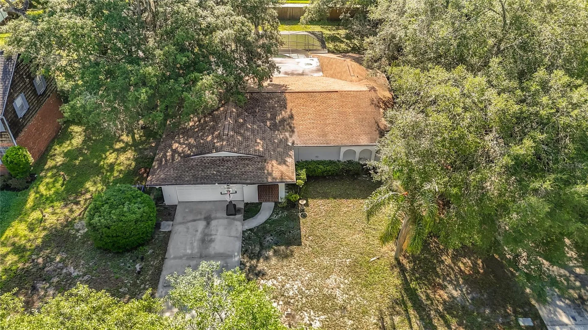 5126 Rolling Hills Court Tampa FL 33617