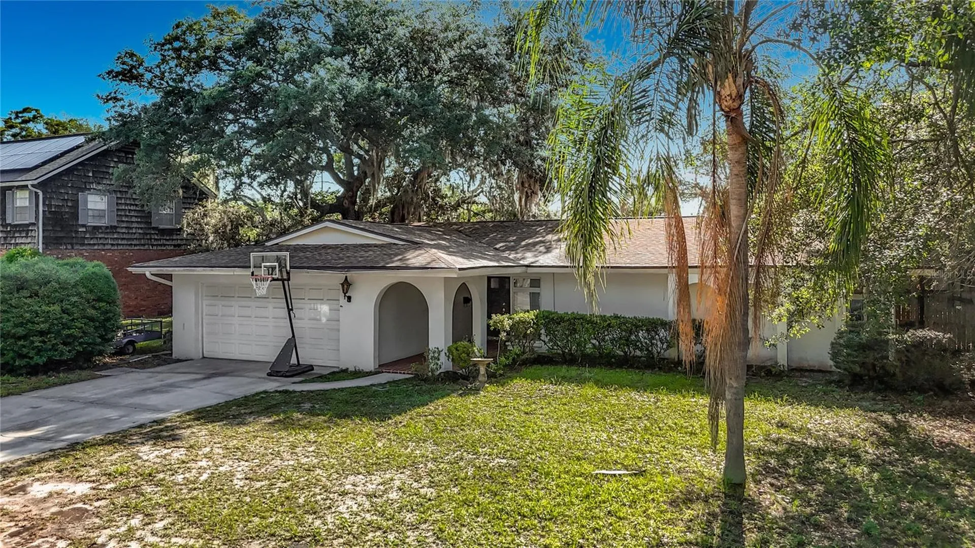 5126 Rolling Hills Court Tampa FL 33617