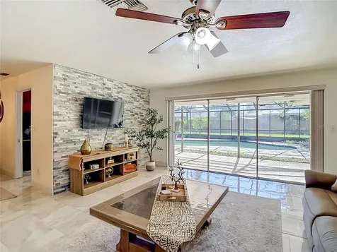 5126 Rolling Hills Court Tampa FL 33617