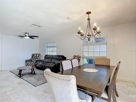 5126 Rolling Hills Court Tampa FL 33617