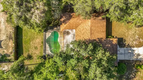 5126 Rolling Hills Court Tampa FL 33617