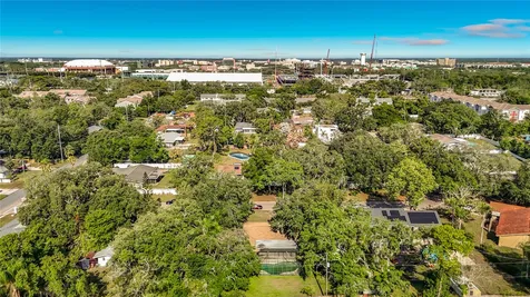 5126 Rolling Hills Court Tampa FL 33617