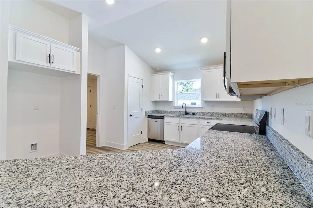 17788 NW 168th Road Alachua FL 32615