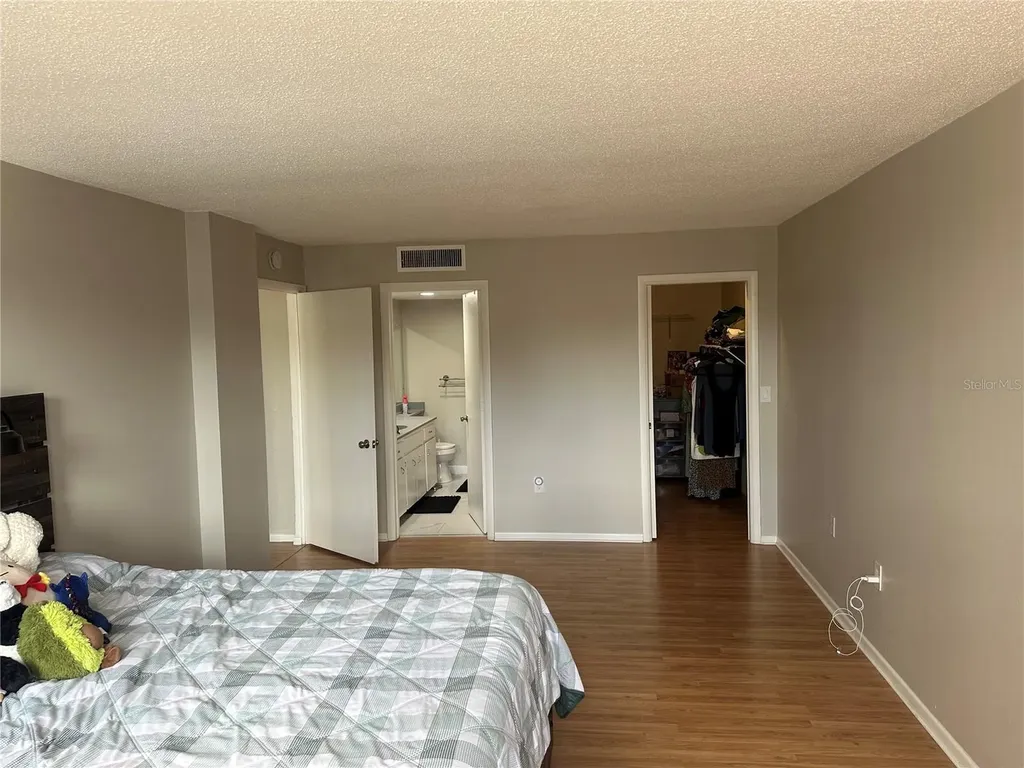 2623 Seville Boulevard Clearwater FL 33764