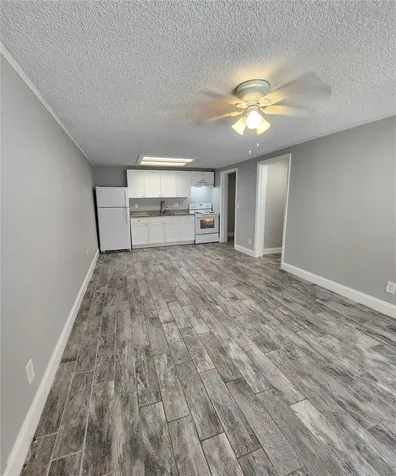 1400 Strawberry Place Plant City FL 33563