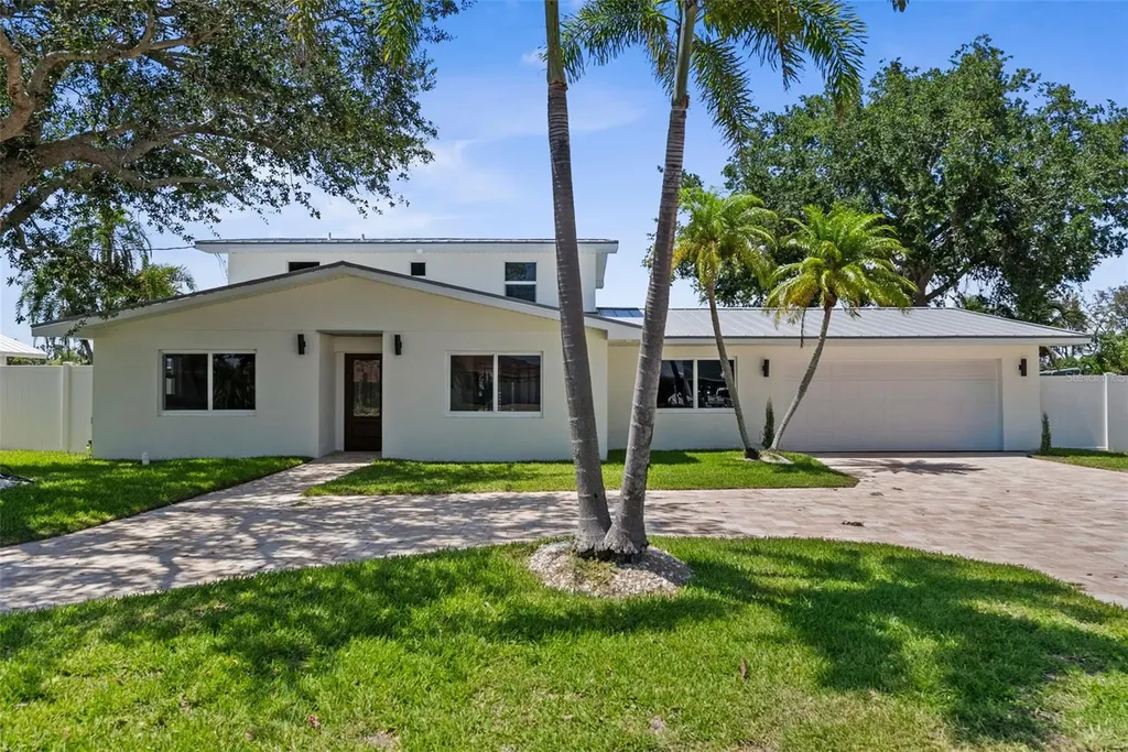 10016 Kingfisher Road E Bradenton FL 34209