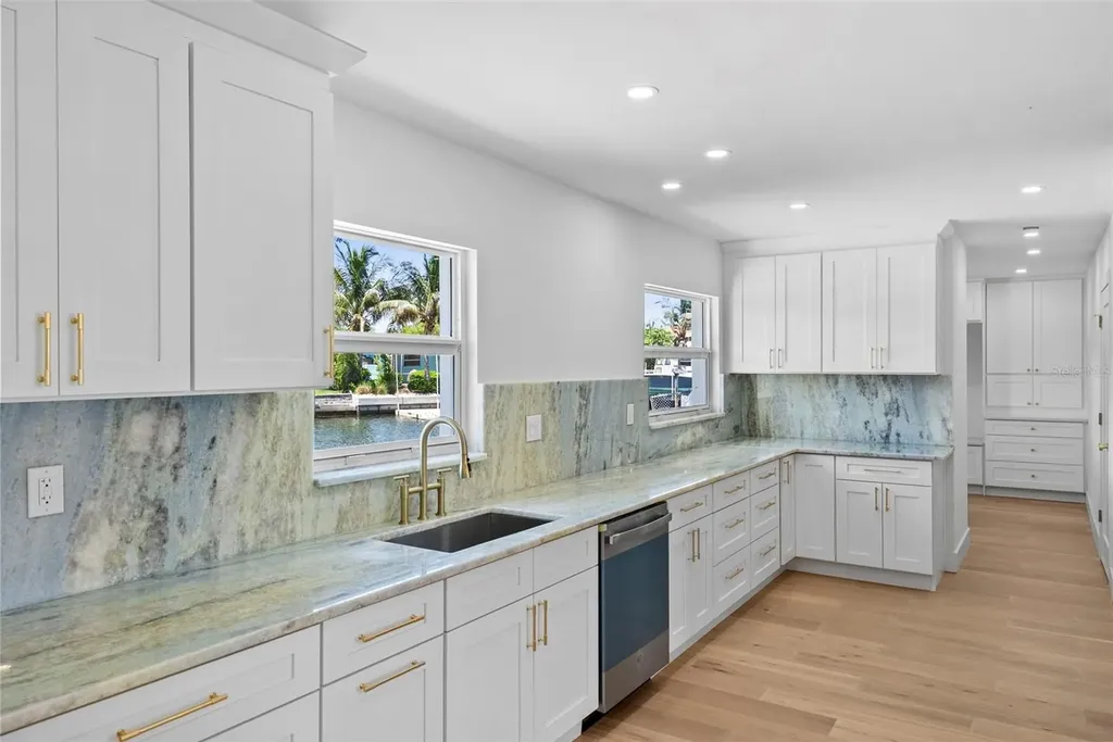 10016 Kingfisher Road E Bradenton FL 34209