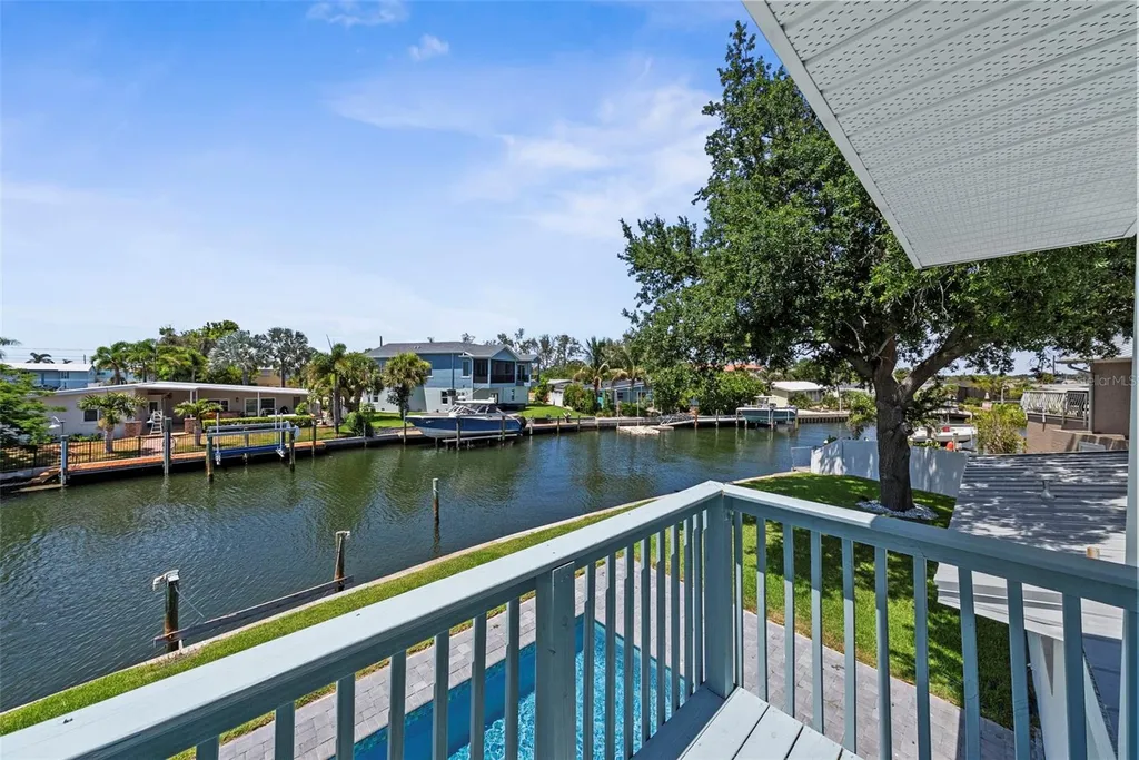 10016 Kingfisher Road E Bradenton FL 34209