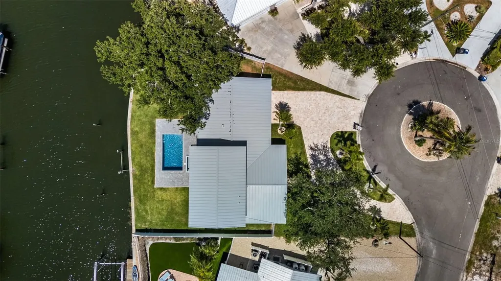 10016 Kingfisher Road E Bradenton FL 34209