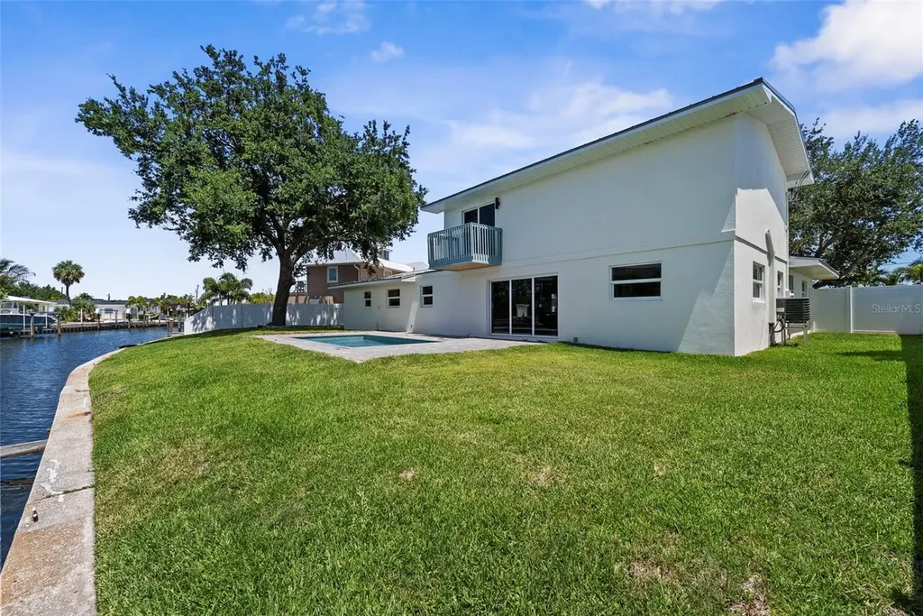 10016 Kingfisher Road E Bradenton FL 34209