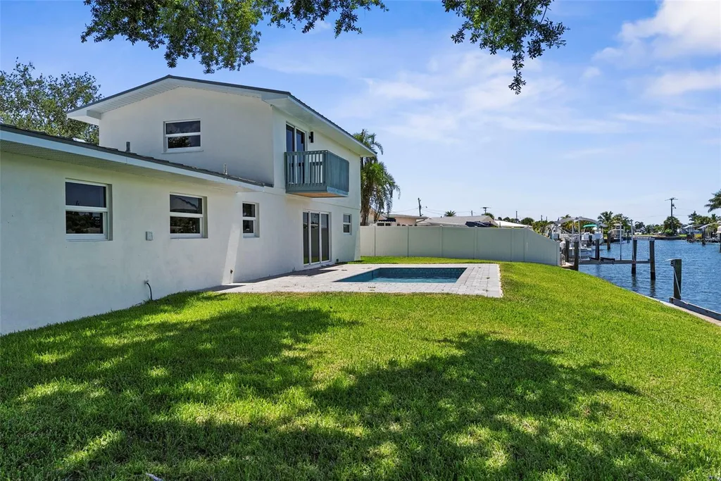 10016 Kingfisher Road E Bradenton FL 34209
