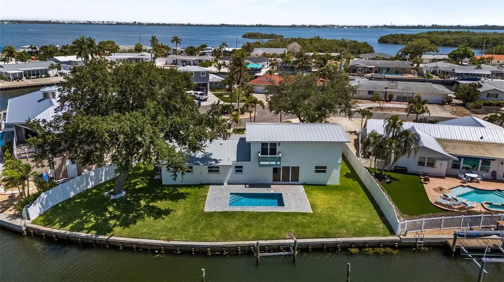 10016 Kingfisher Road E Bradenton FL 34209