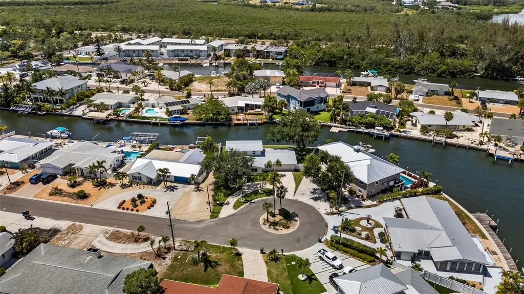 10016 Kingfisher Road E Bradenton FL 34209