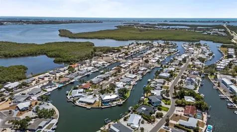 10016 Kingfisher Road E Bradenton FL 34209