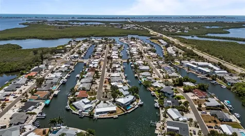 10016 Kingfisher Road E Bradenton FL 34209