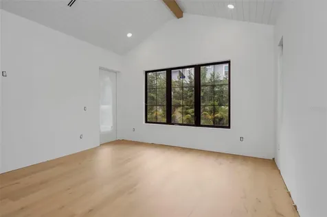 2911 W Chapin Avenue Tampa FL 33611