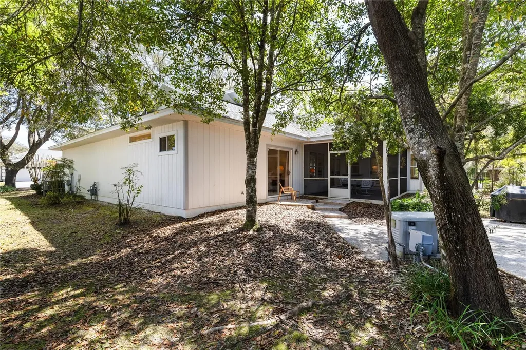 4422 NW 34th Drive Gainesville FL 32605