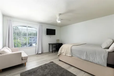 1153 Oak Tree Circle Altamonte Springs FL 32714