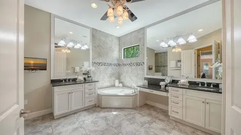 7640 Haddington Cove Lakewood Ranch FL 34202