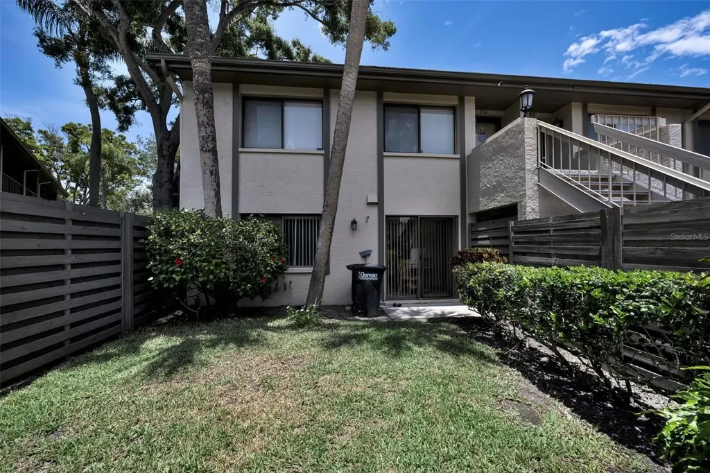 3165 Landmark Drive Clearwater FL 33761