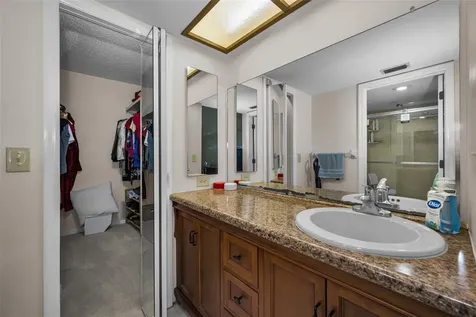 3165 Landmark Drive Clearwater FL 33761
