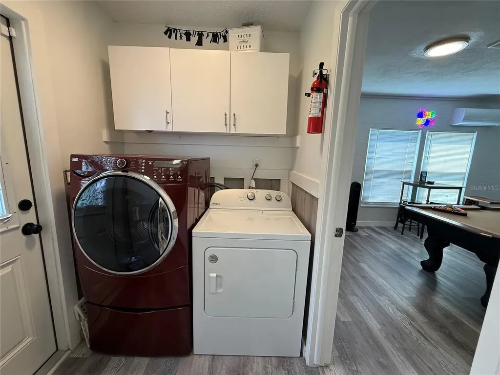 3988 San Luis Drive Sarasota FL 34235