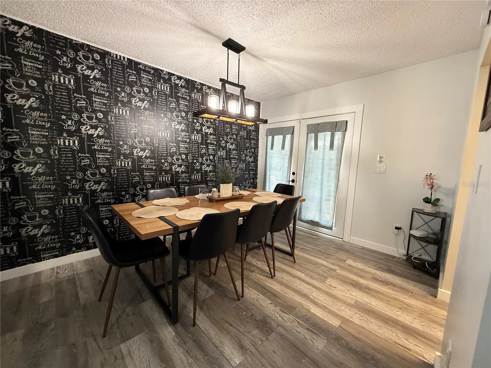 3988 San Luis Drive Sarasota FL 34235