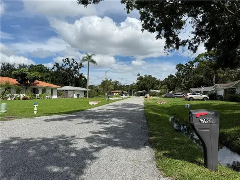 3988 San Luis Drive Sarasota FL 34235