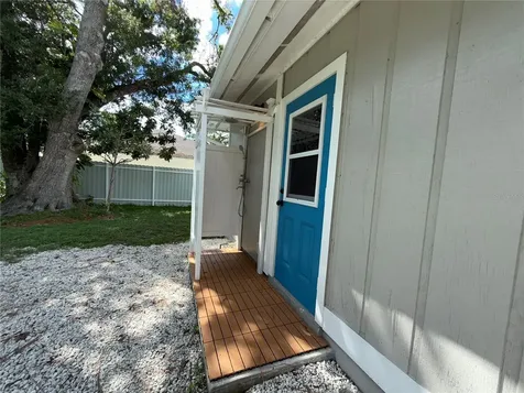 3988 San Luis Drive Sarasota FL 34235