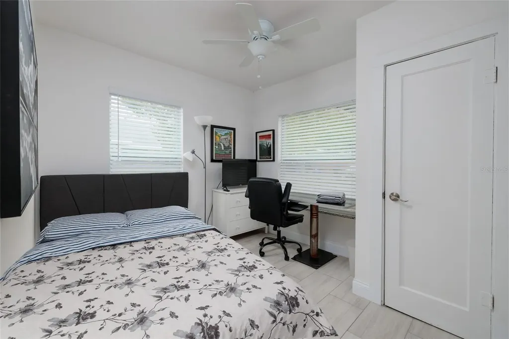 1147 James Avenue S St Petersburg FL 33705