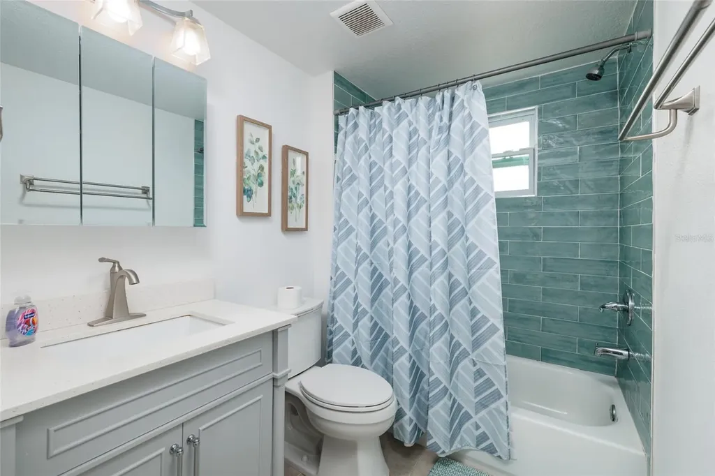 1147 James Avenue S St Petersburg FL 33705