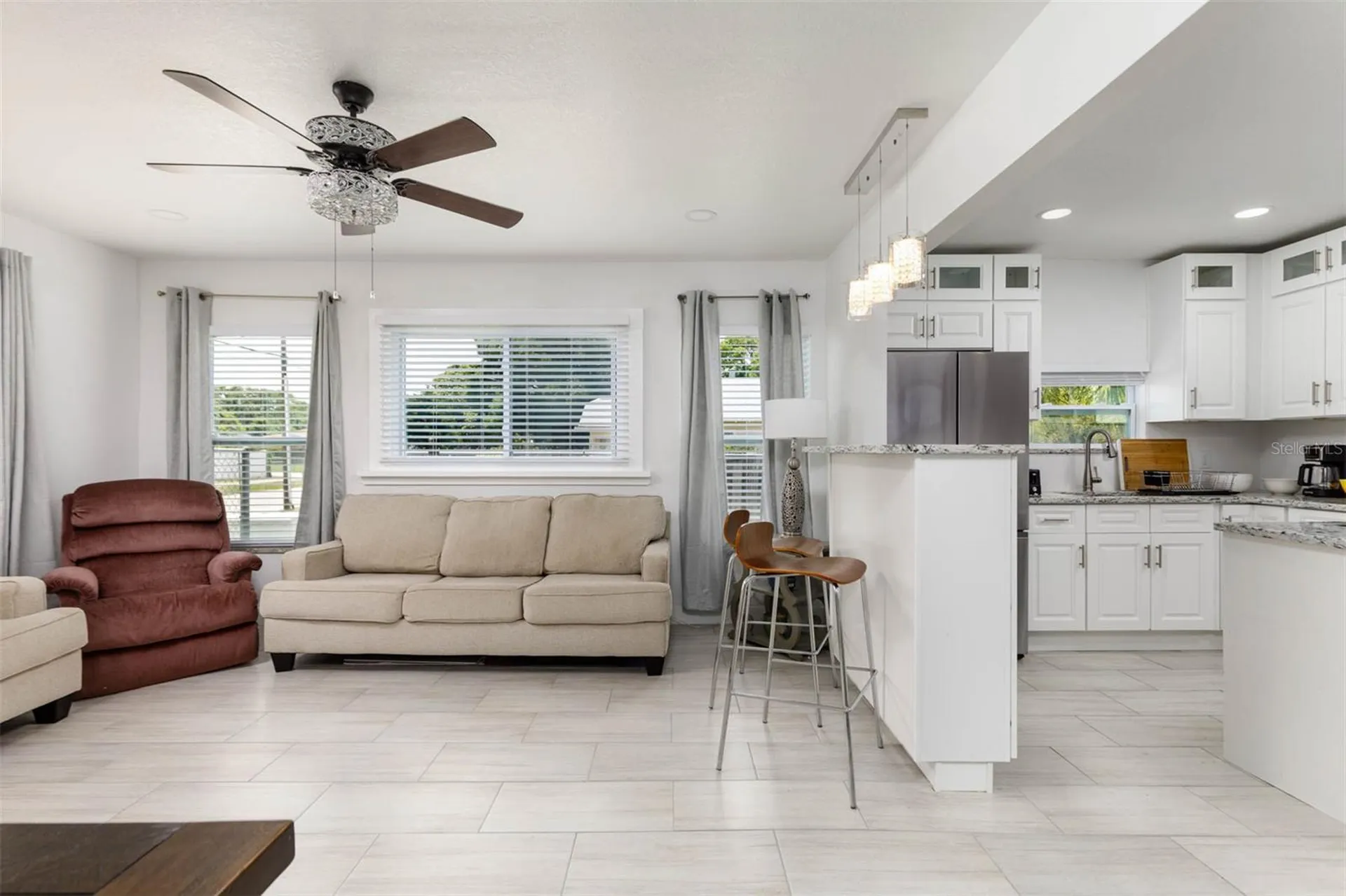 1147 James Avenue S St Petersburg FL 33705