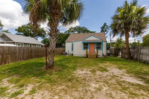 1147 James Avenue S St Petersburg FL 33705