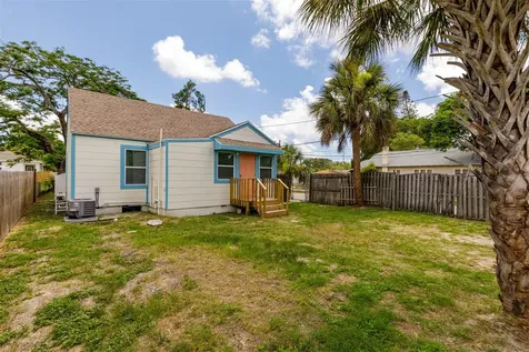 1147 James Avenue S St Petersburg FL 33705