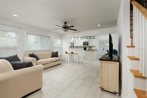 1147 James Avenue S St Petersburg FL 33705