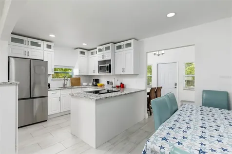 1147 James Avenue S St Petersburg FL 33705